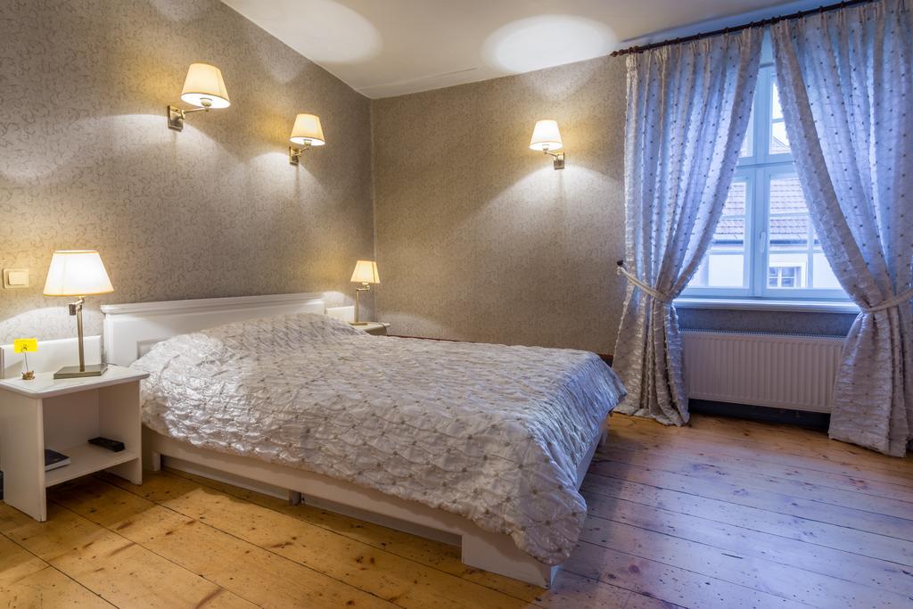 Historical Ekes Konvents 1435 Hotel Riga Kültér fotó