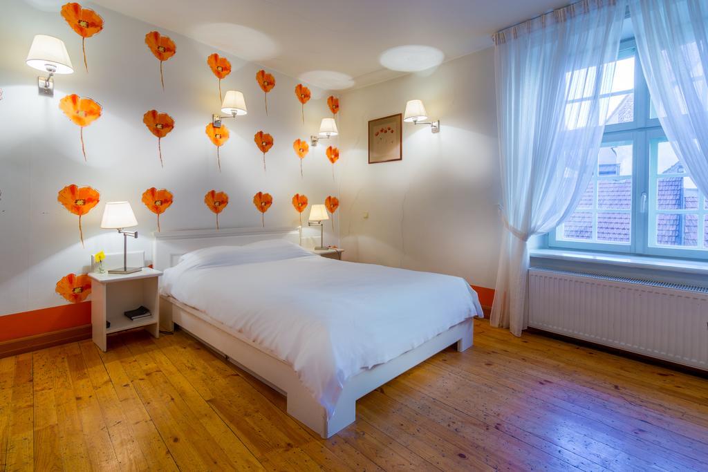 Historical Ekes Konvents 1435 Hotel Riga Kültér fotó